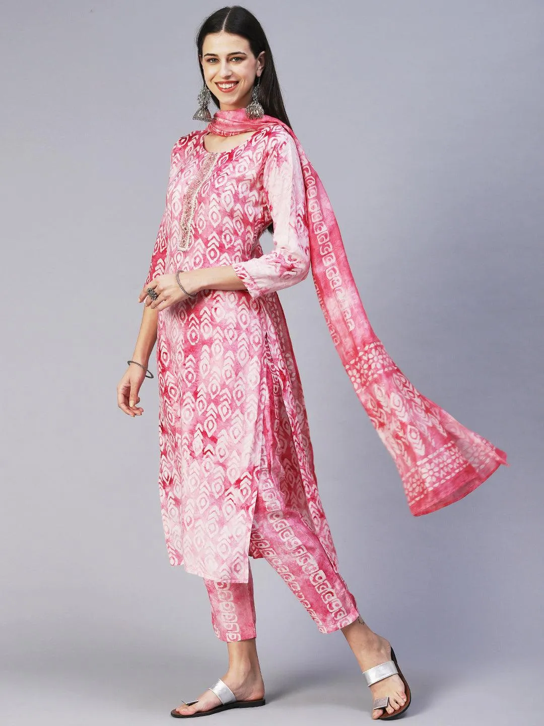 Abstract Batik Printed Mirror Embroidered Kurta With Pants & Dupatta - Magenta