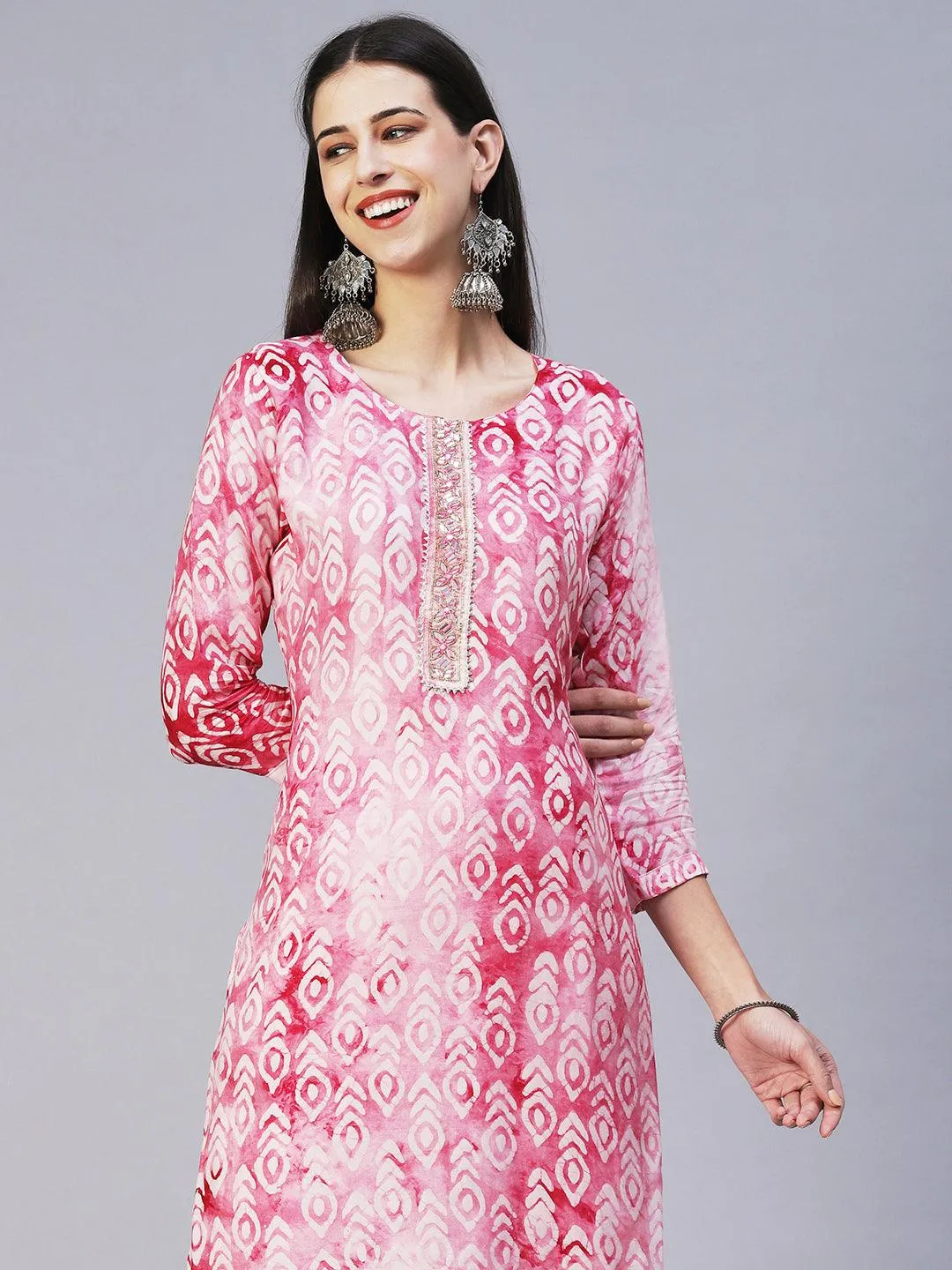 Abstract Batik Printed Mirror Embroidered Kurta With Pants & Dupatta - Magenta