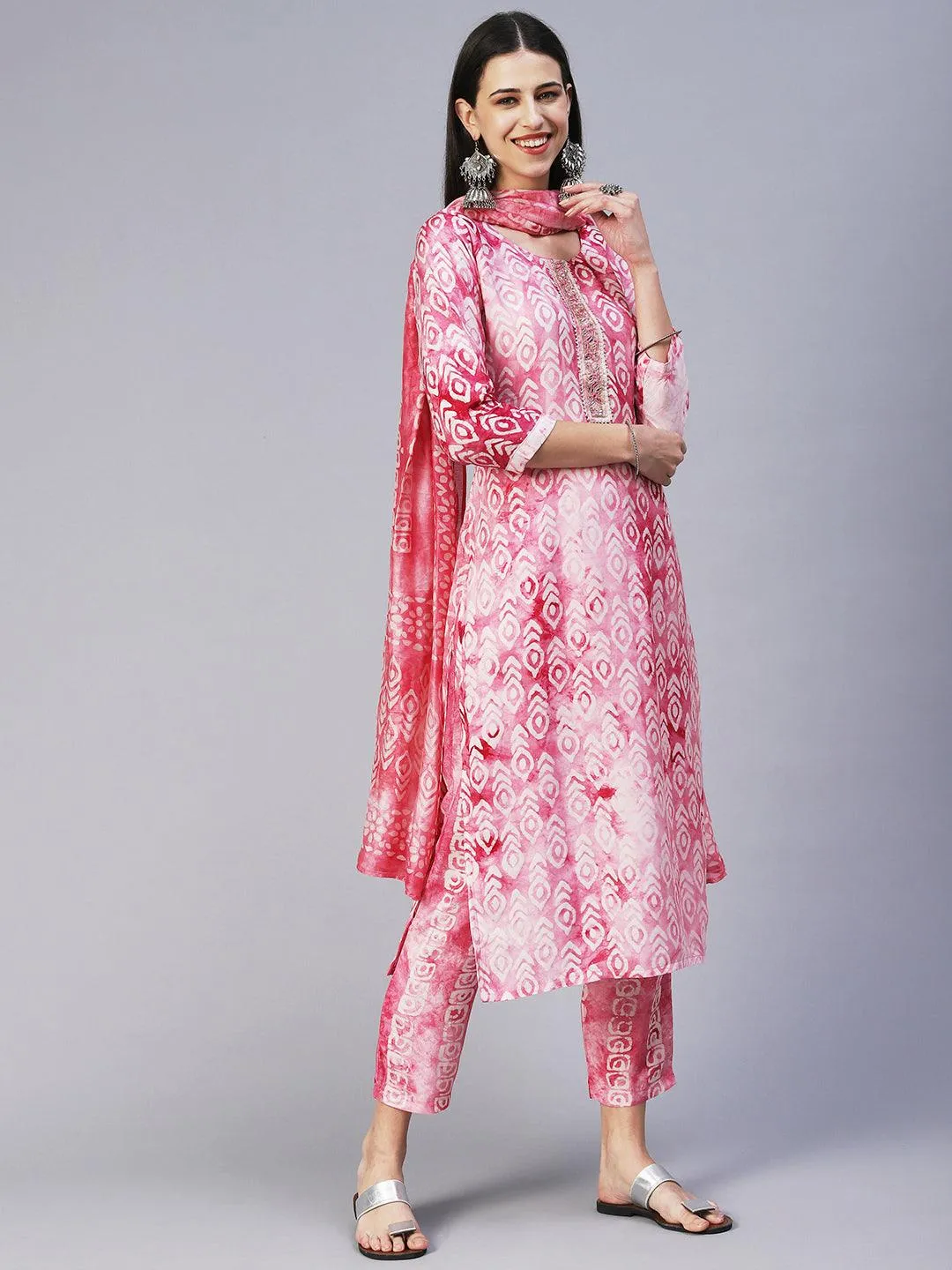 Abstract Batik Printed Mirror Embroidered Kurta With Pants & Dupatta - Magenta