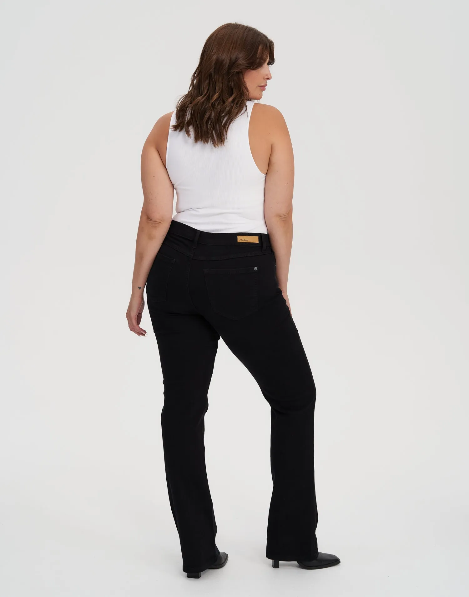 CHLOE CLASSIC RISE STRAIGHT JEANS / BLACK