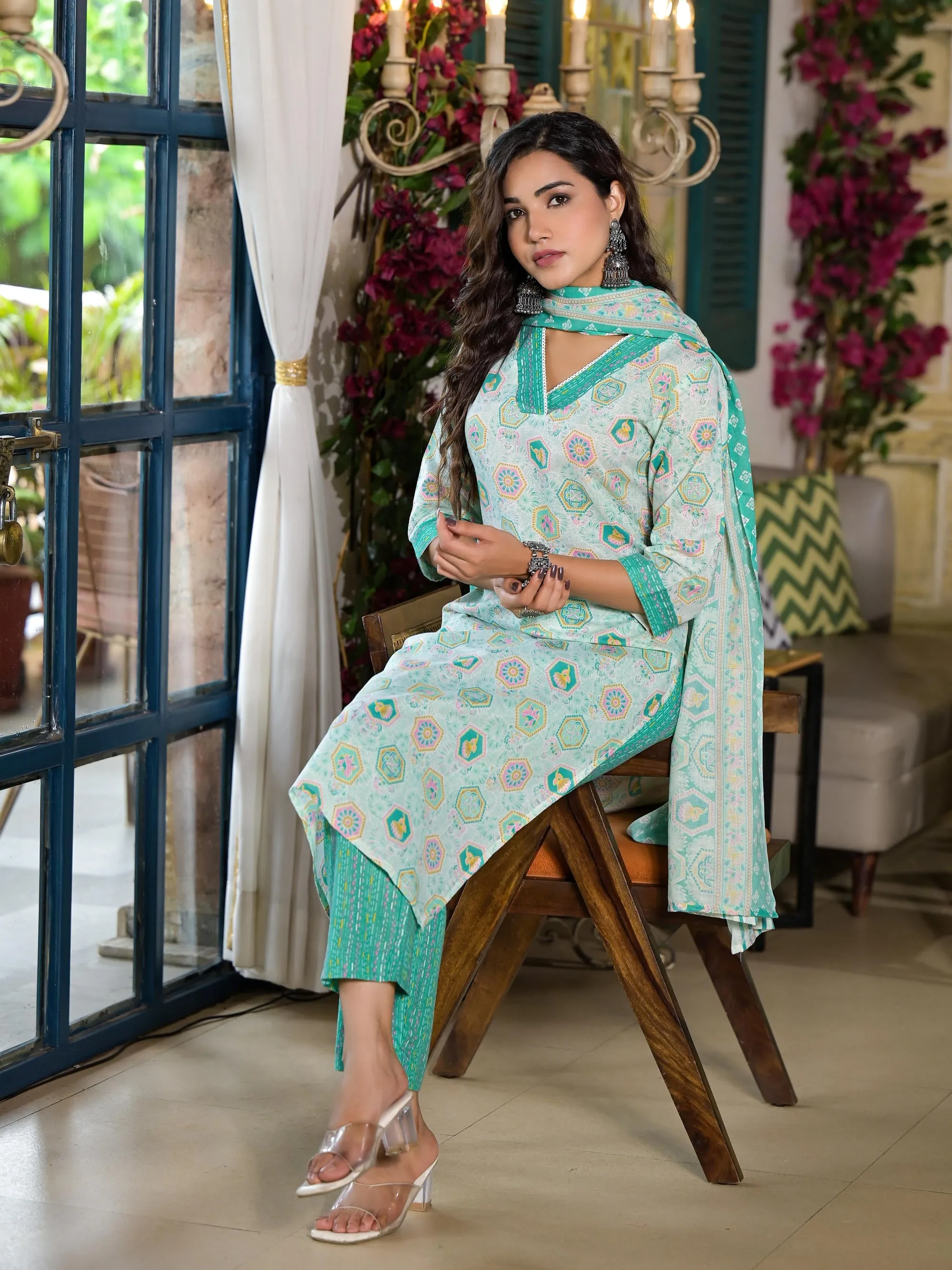 Green Floral Printed Cotton Kurta Set With Lace