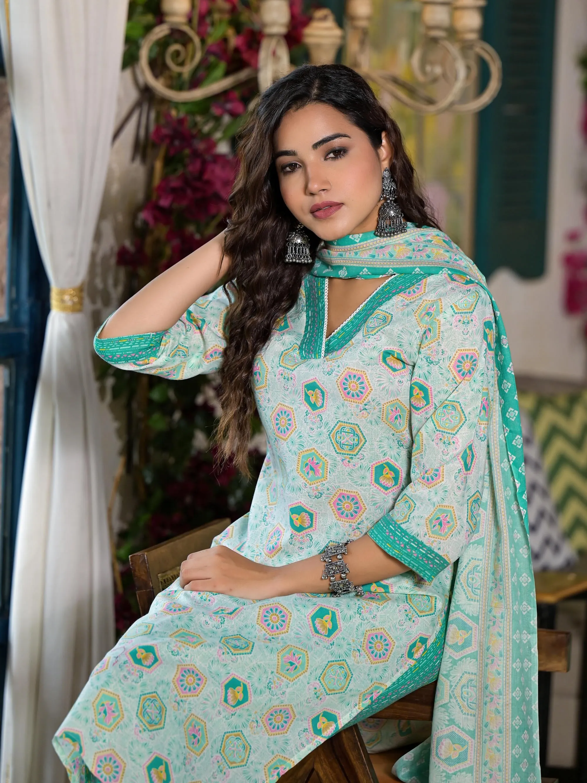 Green Floral Printed Cotton Kurta Set With Lace