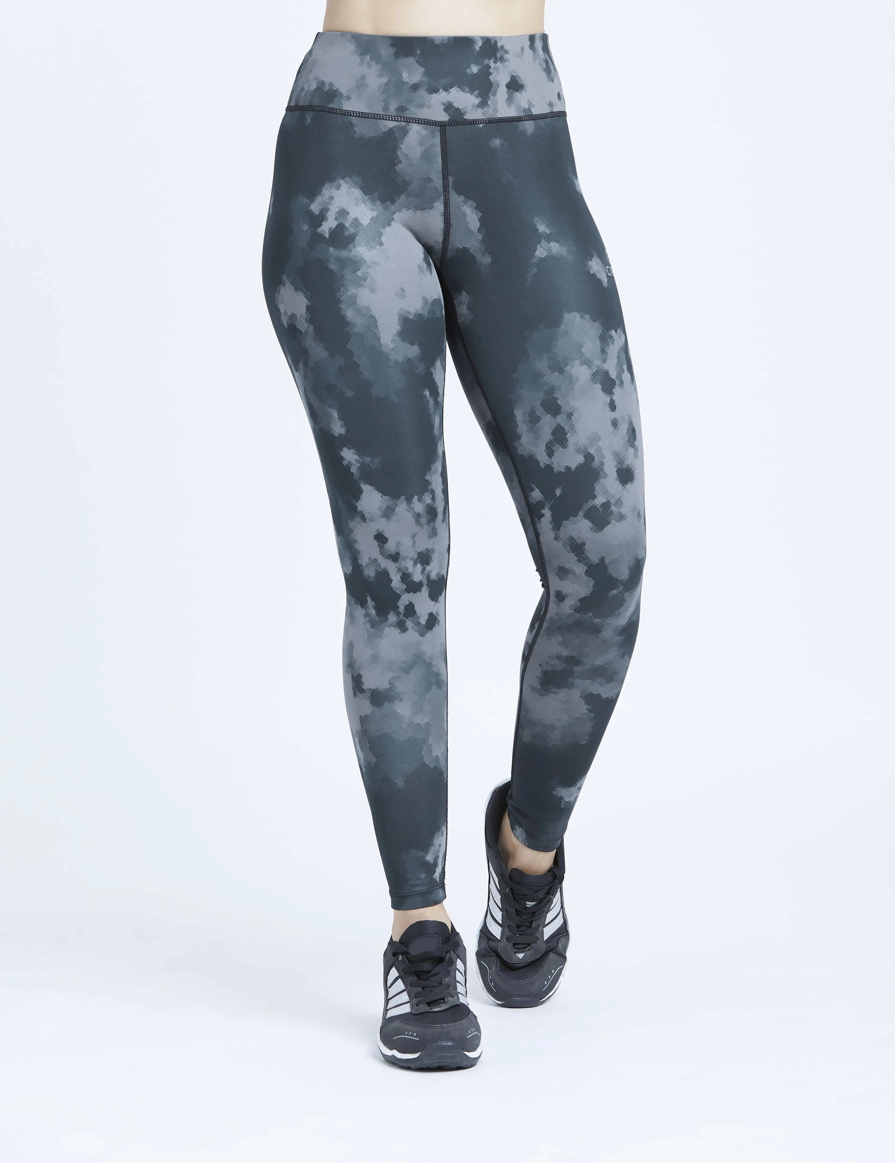 Maxtreme Sketch Effect Printed Full Length Leggings