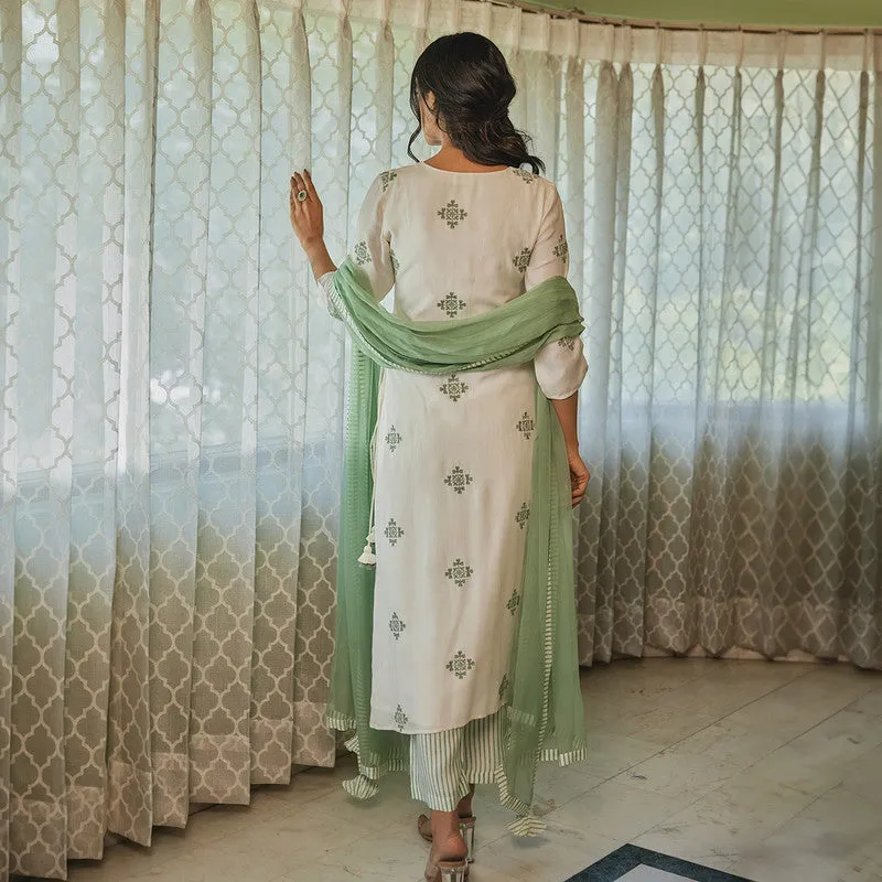 Muslin Kurta Set with Dupatta | Off-White | Embroidered