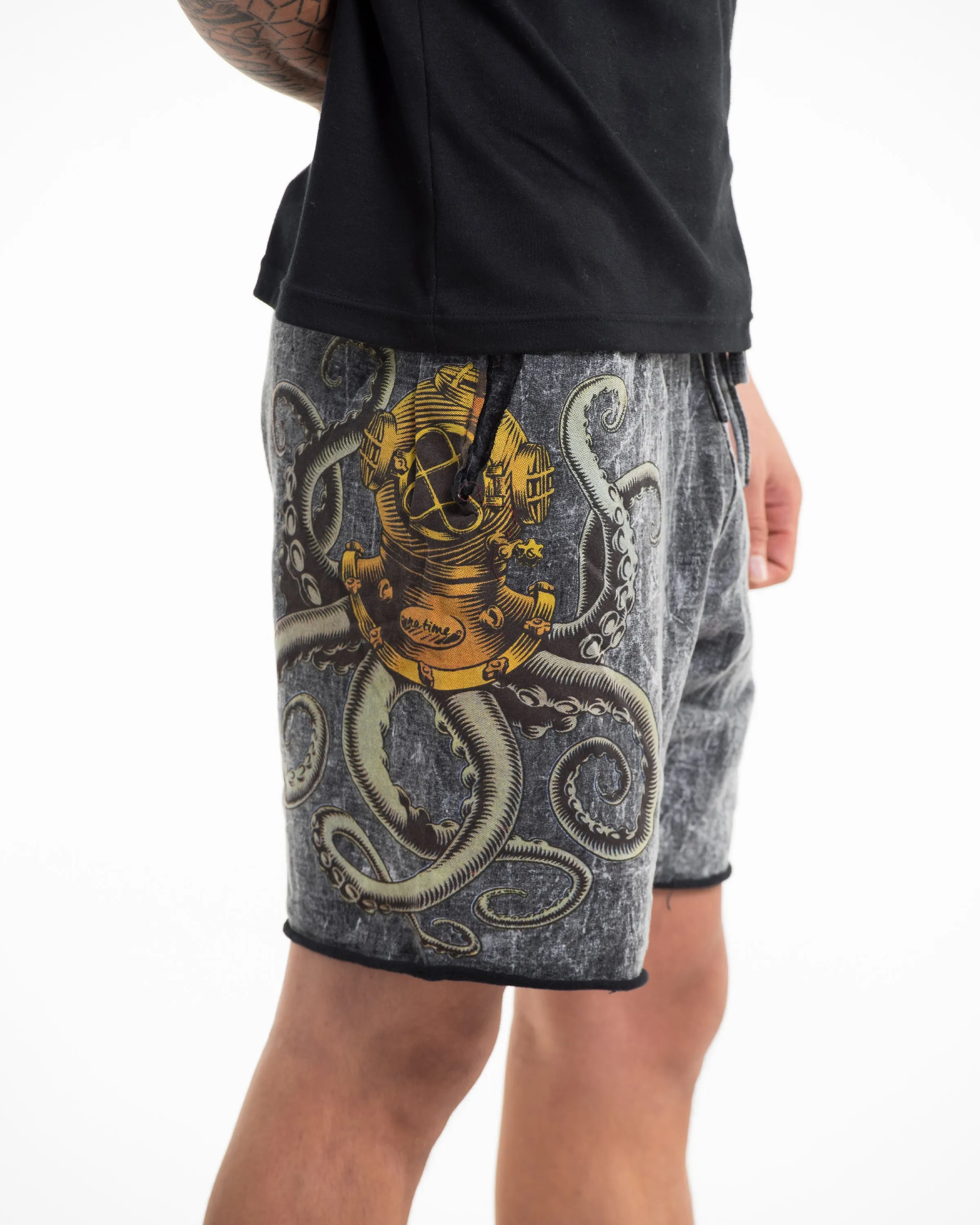 Unisex Octopus Stone Washed Shorts in Black