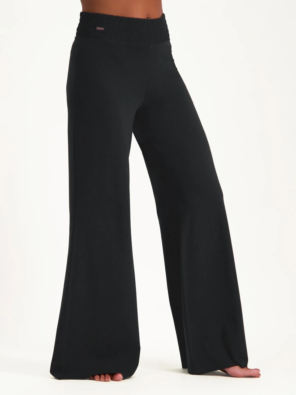 Urban Goddess Flow Wide-Leg Yoga Pants - Urban Black