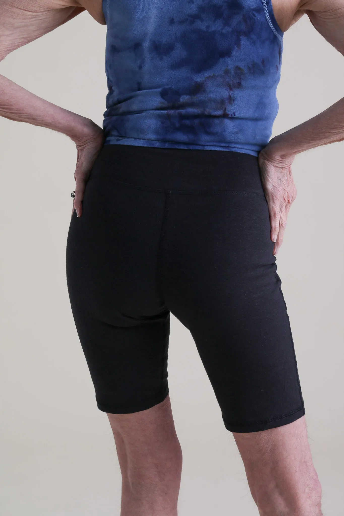 Yoga Bike Shorts in Black